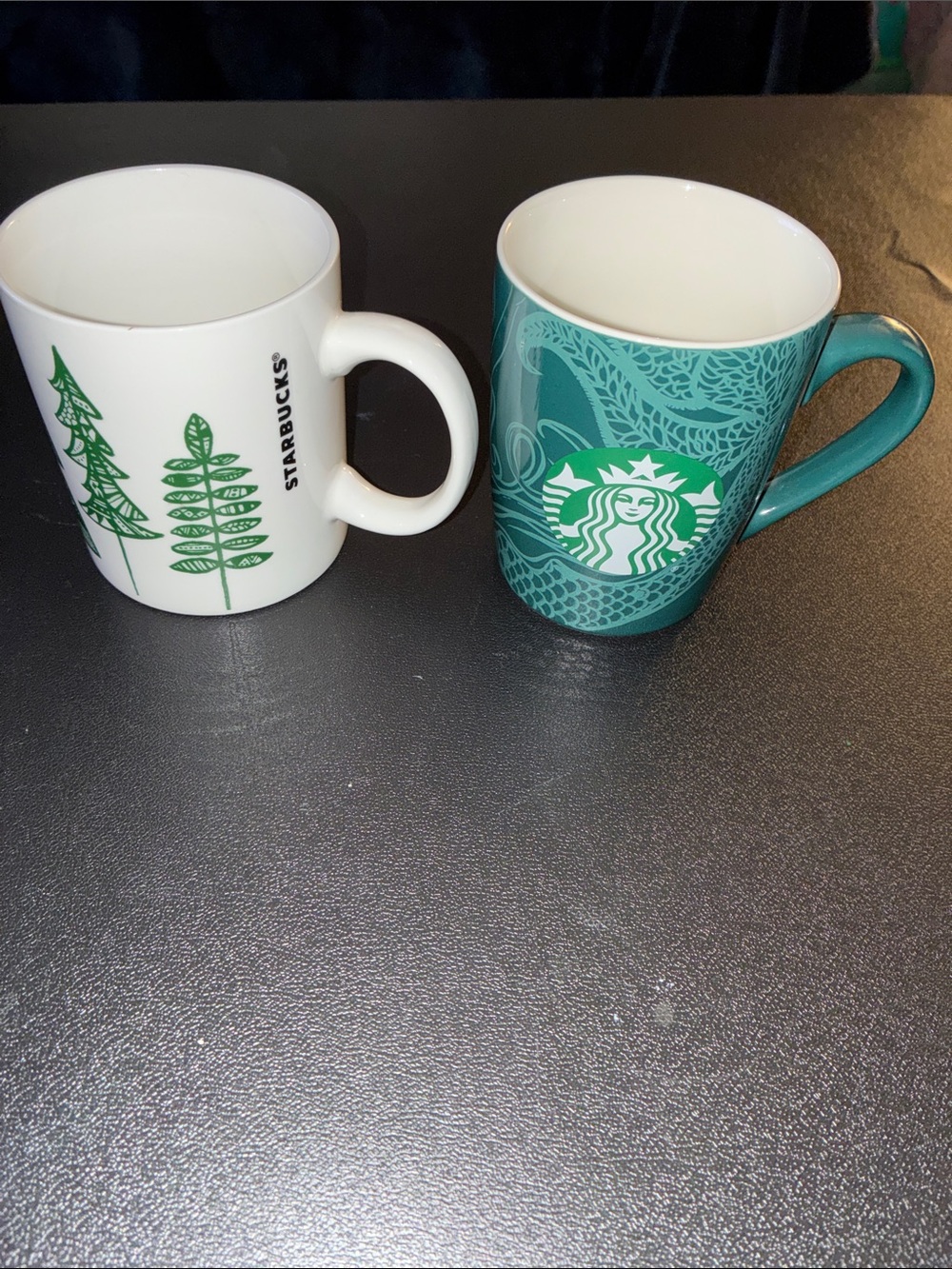 Starbucks green White Ceramic Coffee Mugs 2015 2020 Set of 2 lot tree mermaid